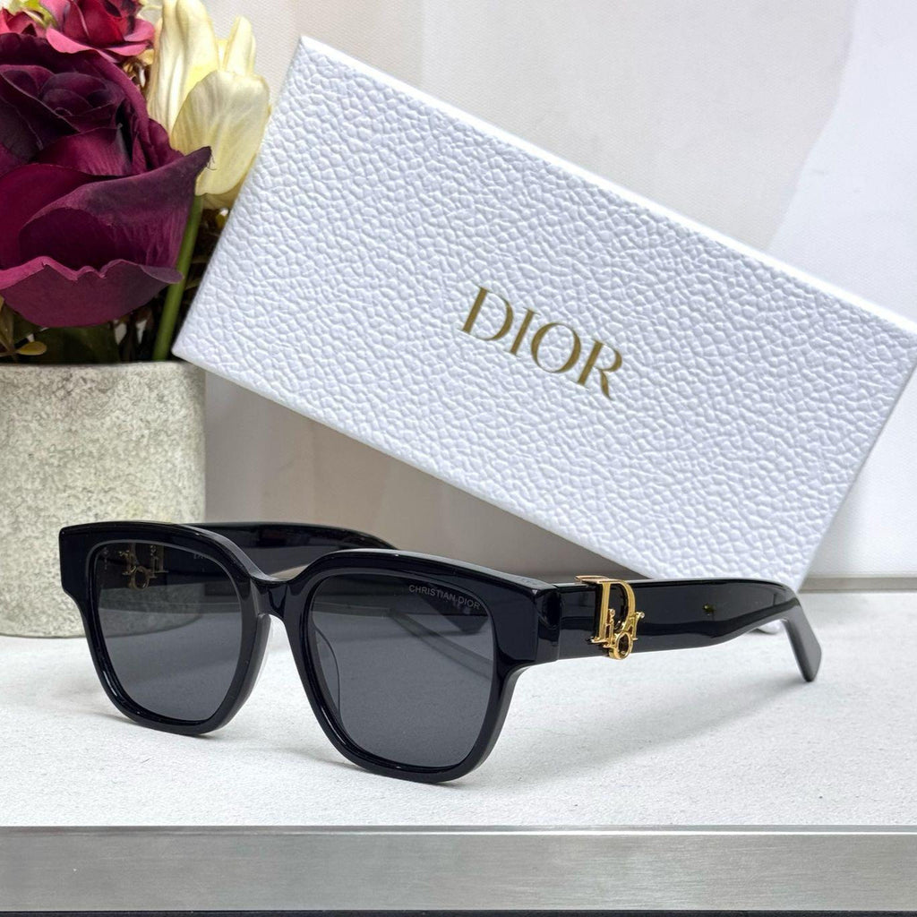 Dior Signature CD Logo-Inspired Square Sunglasses